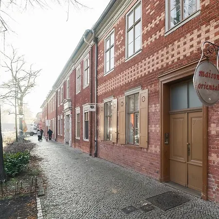 Benkertstrasse Rechts Appartement *